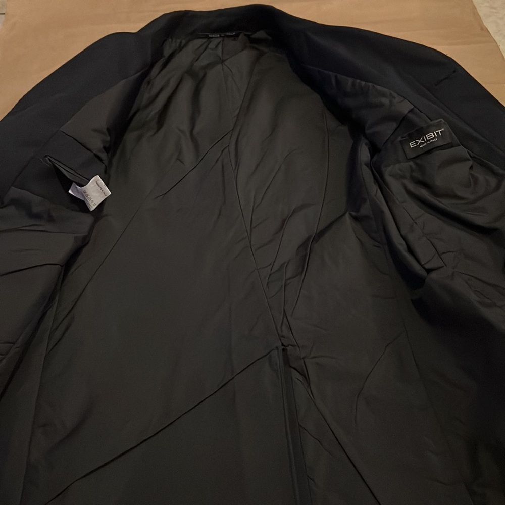 Exibit coat - Picture 10 of 12